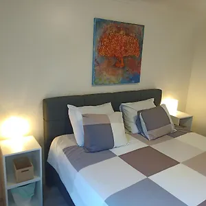 Lodgerivierenhof Apartment Antwerpen